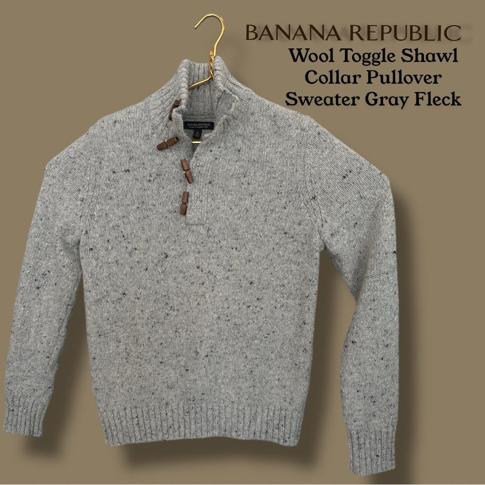 Banana‎ Republic Gray Fleck Wool Toggle Shawl Collar Pullover Sweater